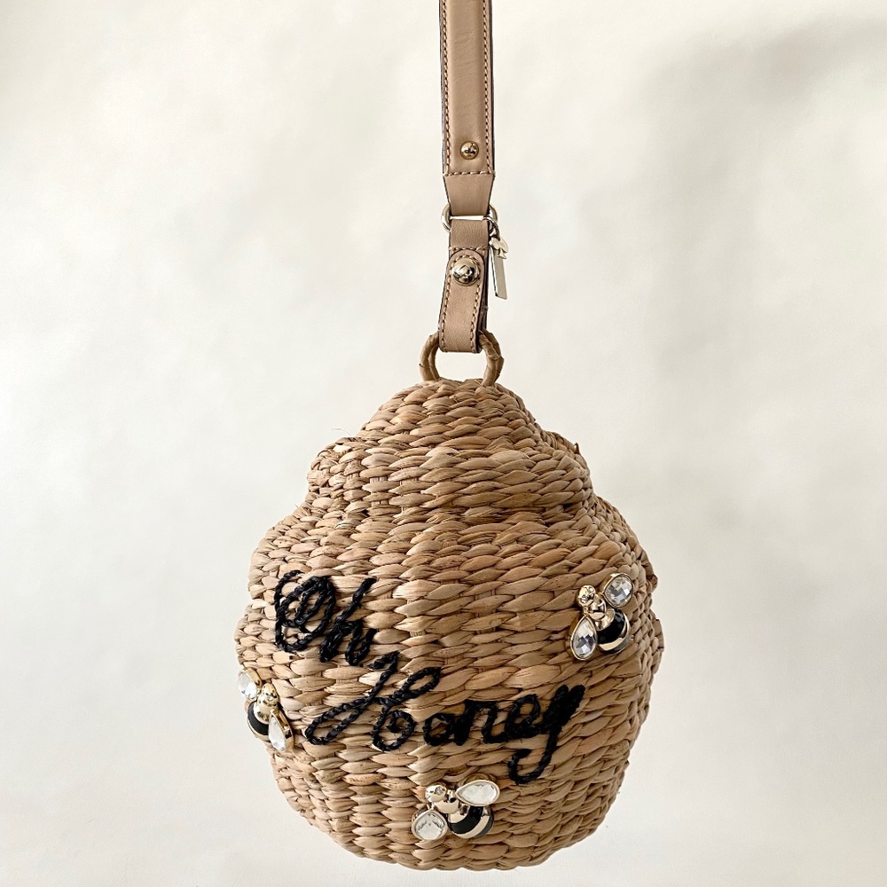 NWT Kate Spade Oh Honey limited edition Straw beehive bag
